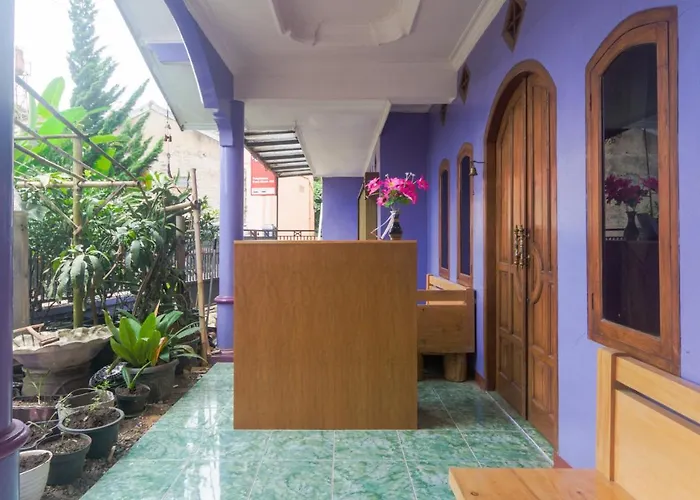 OYO 2938 Penginapan Bumi Ahsan 102 Syariah