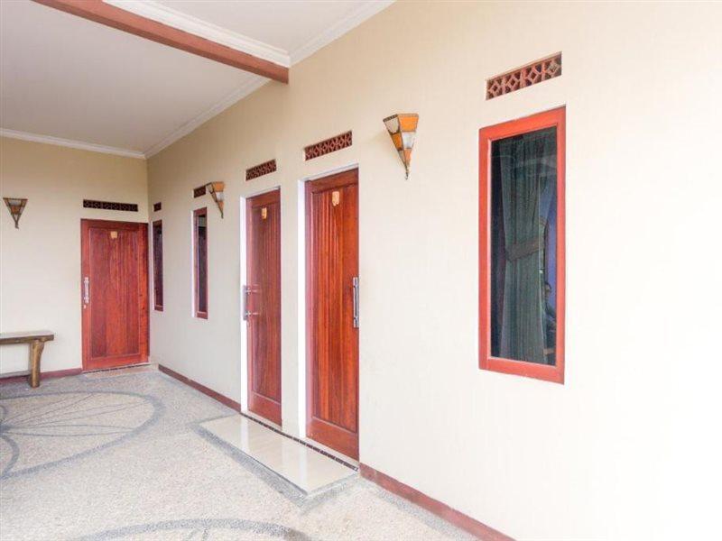 Hotel Oyo 2938 Bumi Ahsan 102 Syariah Bandung